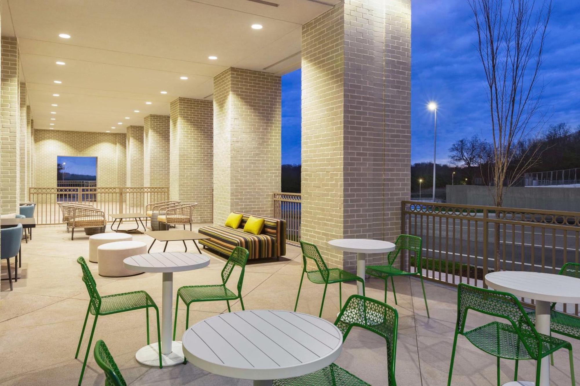 Hilton Garden Inn Nashville West End Avenue Exterior foto